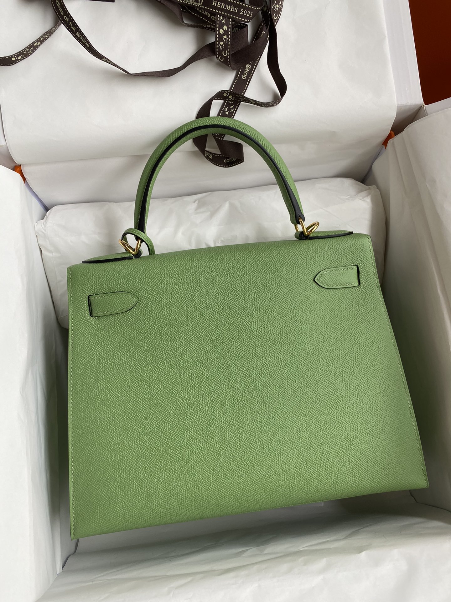 Hermes Kelly 28cm Handbag Shoulder Bag in Green Kiwi Epsom Leather